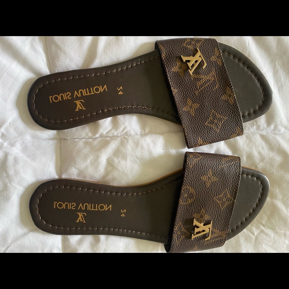 Women shoes